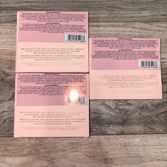 Charlotte Tilbury Blush - PILLOW TALK PINK - Picture 3 of 3